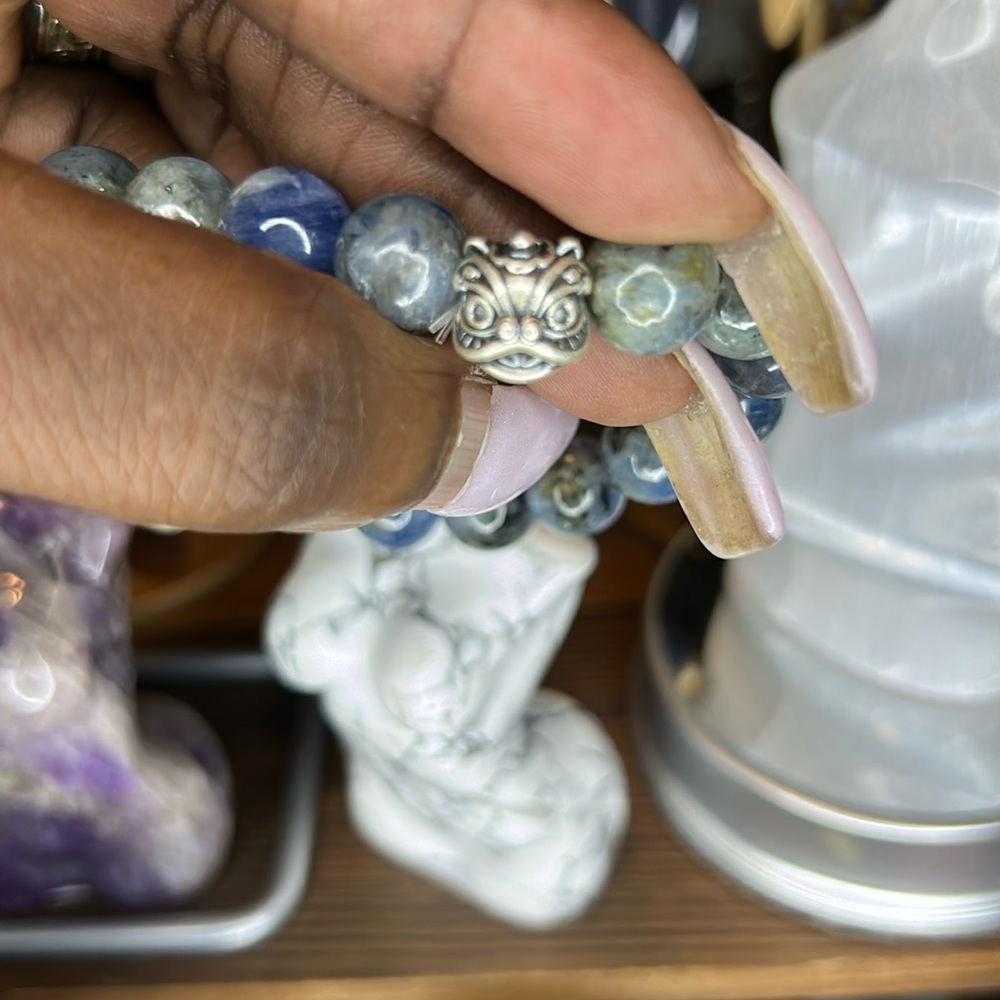 Kyanite and Sterling Silver 925 Bracelet 11MM Bead - Picture 5 of 5
